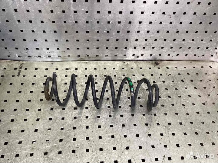 Пружина задняя Volkswagen Golf