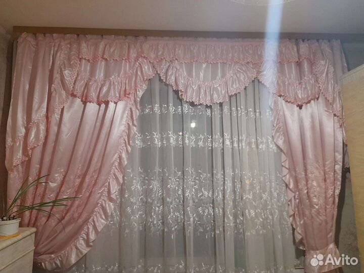 Шторы с ламбрекеном