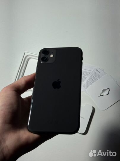 iPhone 11, 64 ГБ