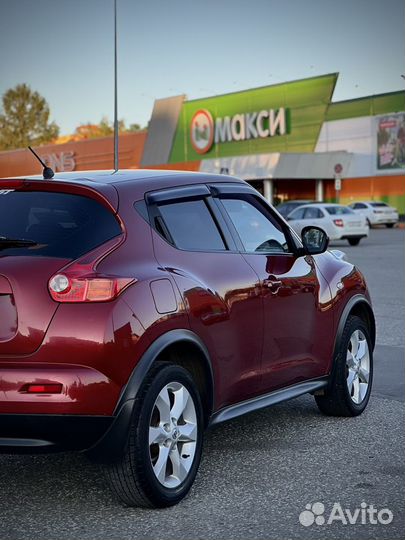 Nissan Juke 1.6 МТ, 2012, 302 900 км