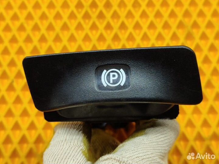 Рычаг стояночного тормоза Mercedes Cls W219 3.5