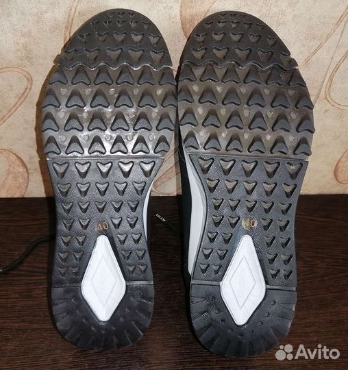 Кроссовки 40 размер Zenden active