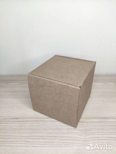 Коробка картонная самосборная