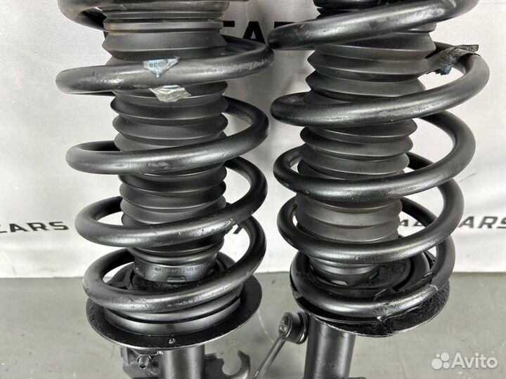 Комплект амортизаторов передний Bmw X5 E53