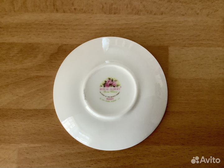 Royal Albert. Миниатюра.Цветок месяца. Винтаж