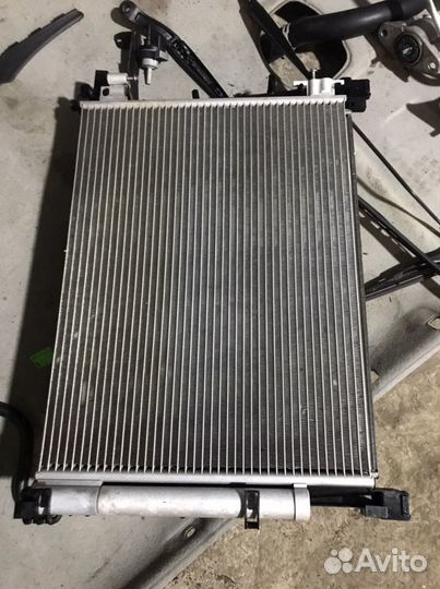 Радиаторы в сборе кассета с новой весты