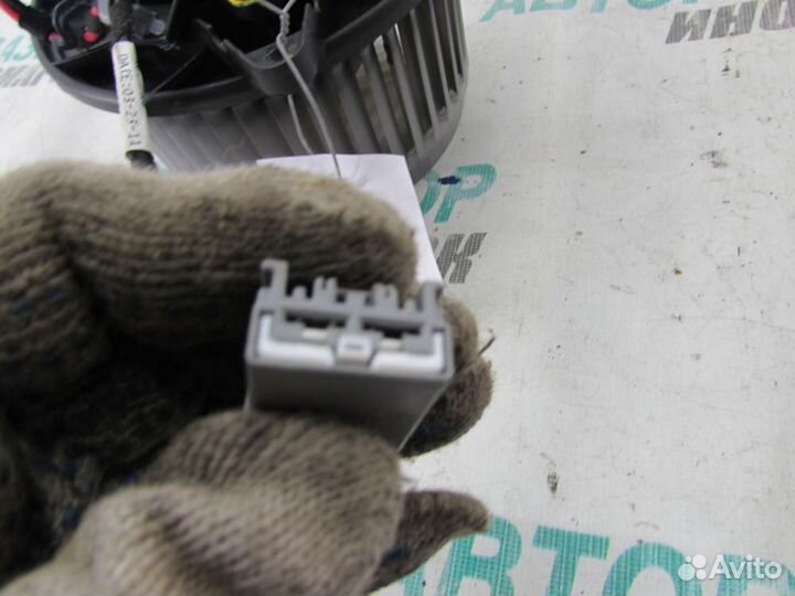 Моторчик отопителя для Chevrolet Cruze 1 2009-201