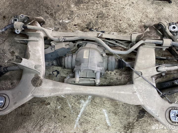 Задняя балка подвеска Мерседес w221