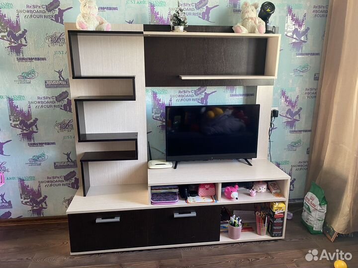 Стенка в гостиную