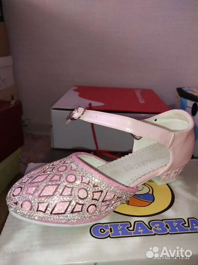 Туфли для девочки