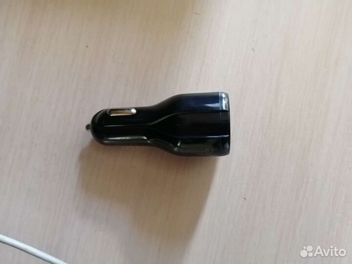 Автомобильная зарядка