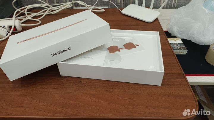 Продаю коробку от Macbook air m1 8 gb 256 gb