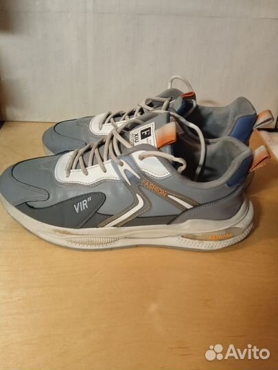 Кроссовки мужские 42р,27-27,5см