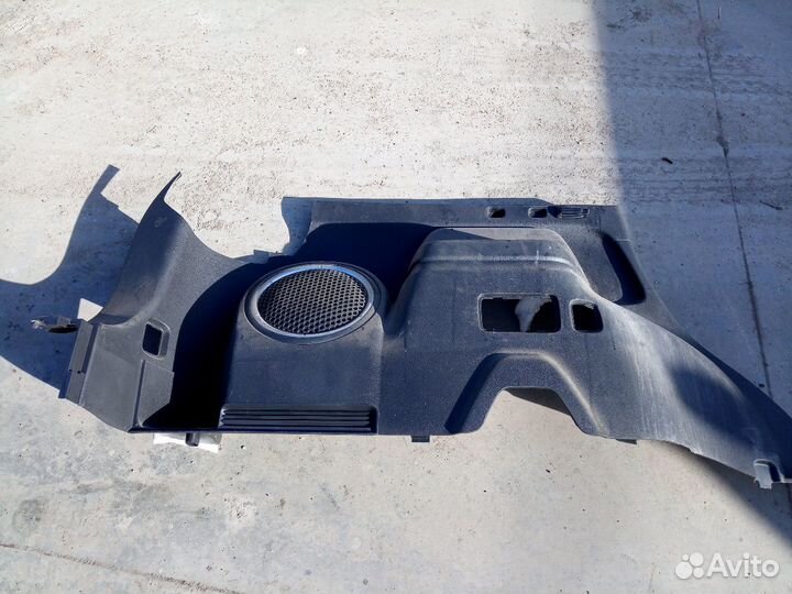 Обшивка багажника Митсубиси