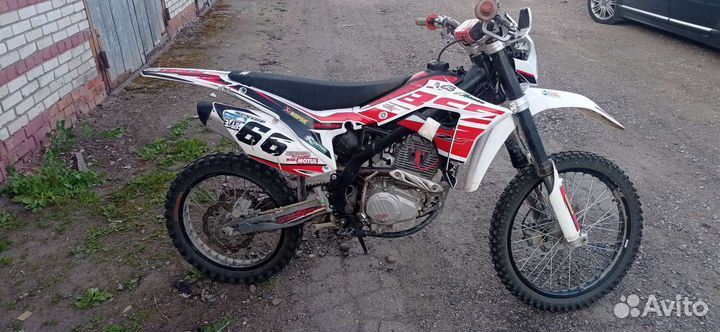 Мотоцикл BSE Z5