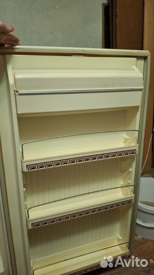 Холодильник рабочий