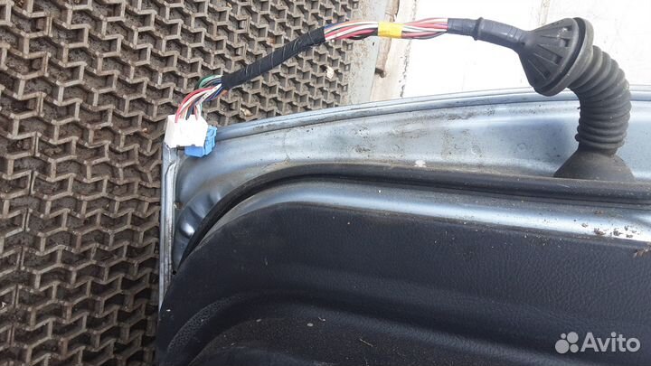 Дверь боковая Lexus RX (2003-2009)