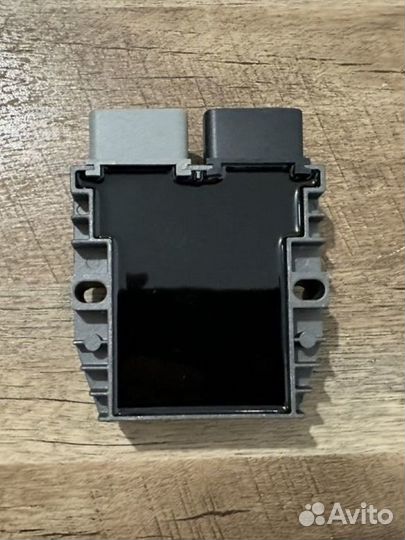 Регулятор напряжения Stels Guepard LU054057