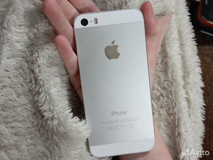 iPhone 5S, 32 ГБ