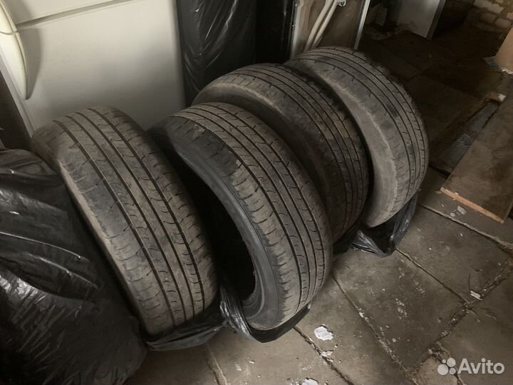 Roadstone Classe Premiere CP672 225/55 R18