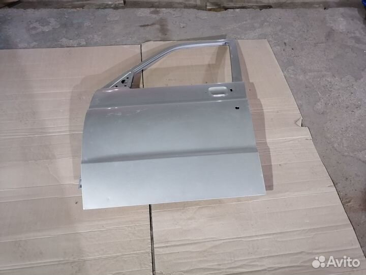 Дверь передняя левая УАЗ патриот