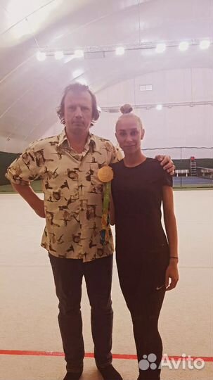 Повороты/вращения и прыжки для гимнасток