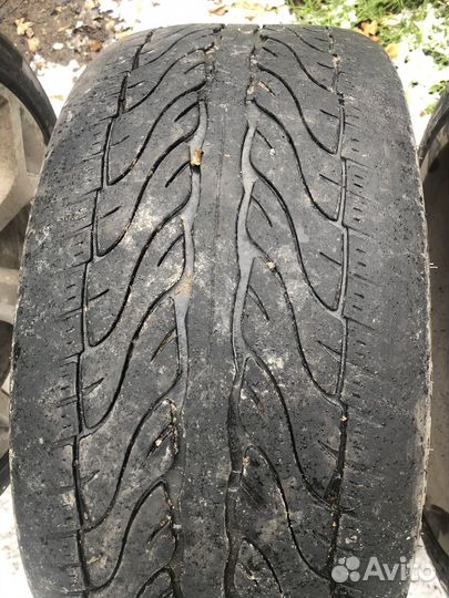 Zeta Azura 275/40 R20 и 315/35 R20