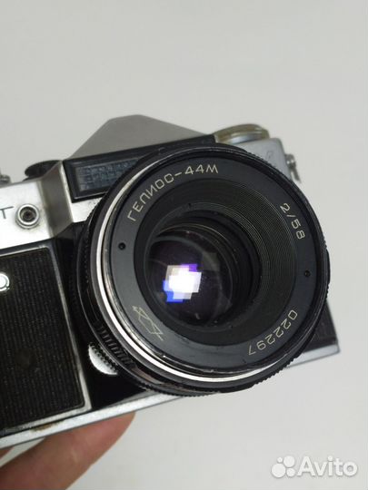 Фотоаппараты Зенит ем с объективами гелиос