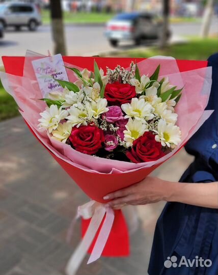 Букеты и композиции к 1 сентября