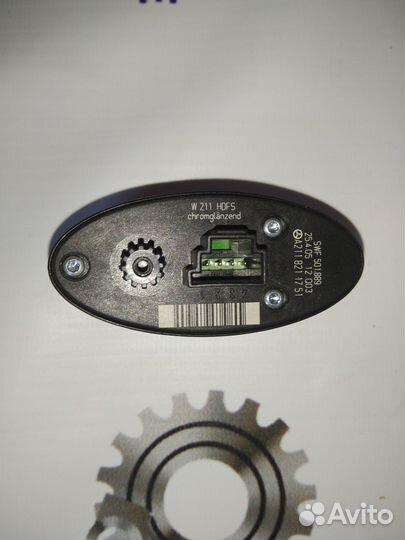 Кнопка открытия багажника Mercedes А2118211751