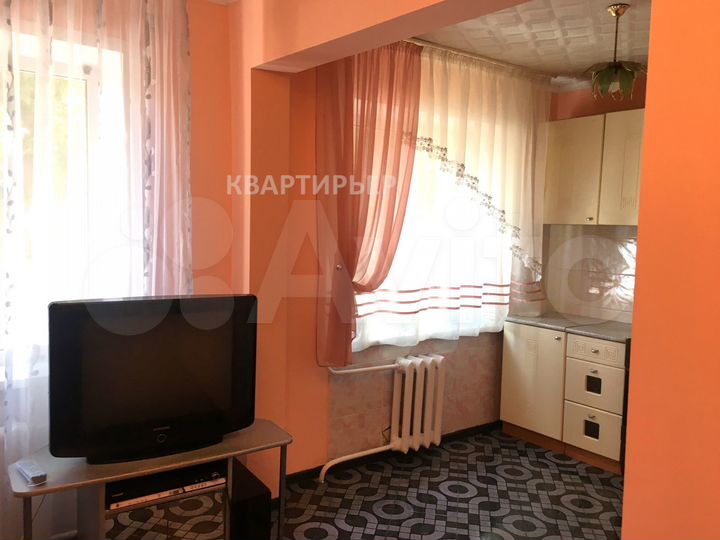 3-к. квартира, 60 м², 1/5 эт.