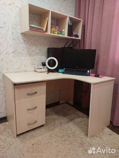 Уголок школьника