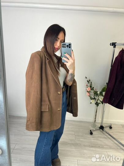 Пиджак из натуральной замши