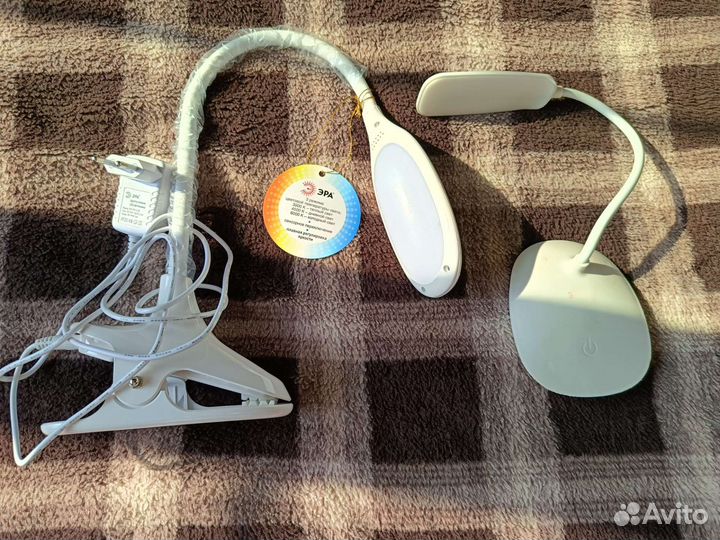 Лампа настольная