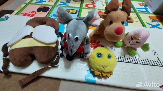 Пакет погремушек, мягких игрушек