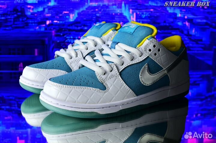 Nike SB Dunk Low Pro FTC 