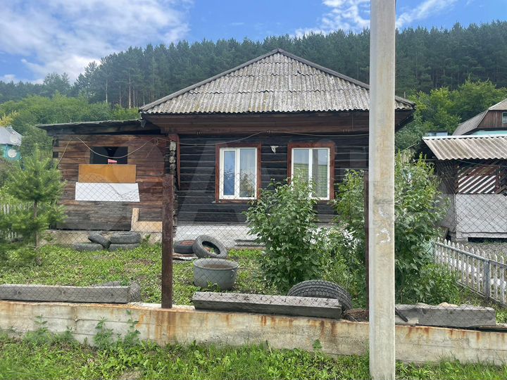 Дом 33,8 м² на участке 7 сот.