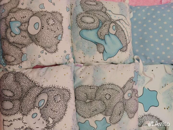 Бортики в кроватку(12 штук) + одеяло