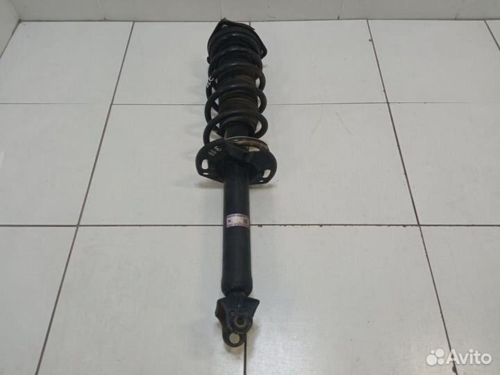 Амортизатор задний Infiniti Q50 V37