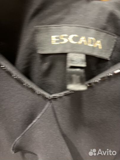 Платье футляр для коктейля женское Escada