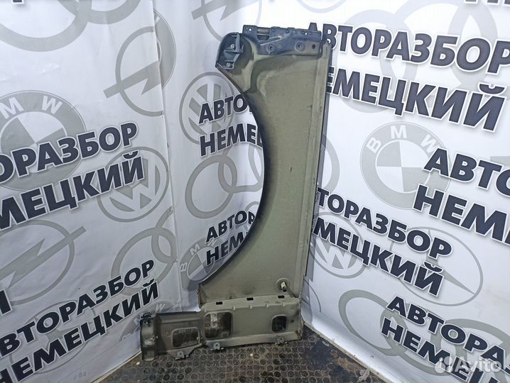 Крыло переднее правое Land Rover Range Rover L322