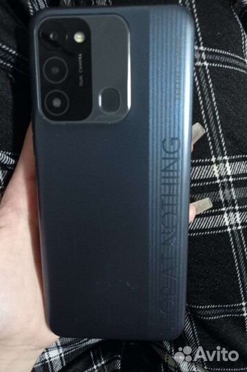 Телефон tecno spark 8c