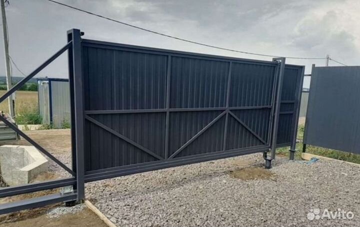 Откатные ворота из профлиста с установкой под ключ