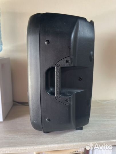 Колонка с встроенным усилителем