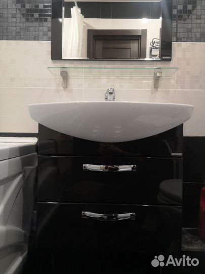 Тумба для ванной бу с раковиной и зеркалом
