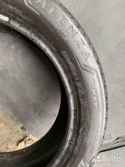 Bridgestone Alenza 001 275/45 R20