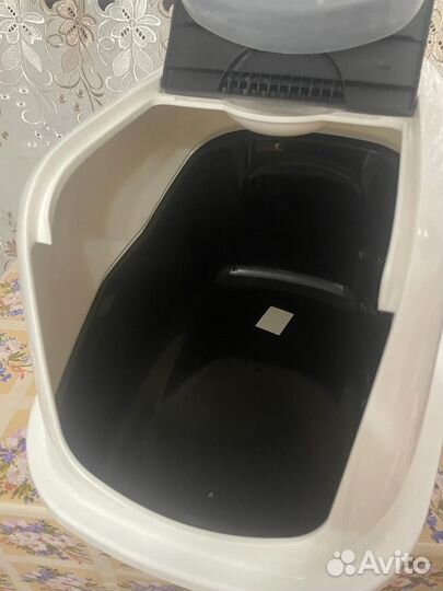 Туалет-домик, лоток новый