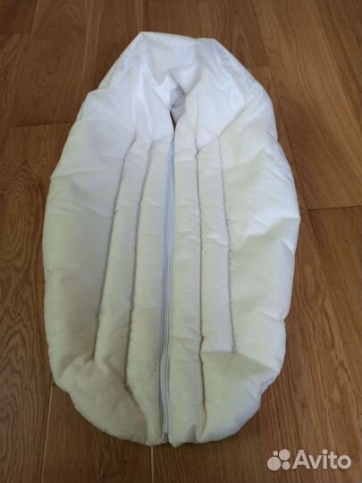 Круг, валик и матрасик для купания детей до 6 мес