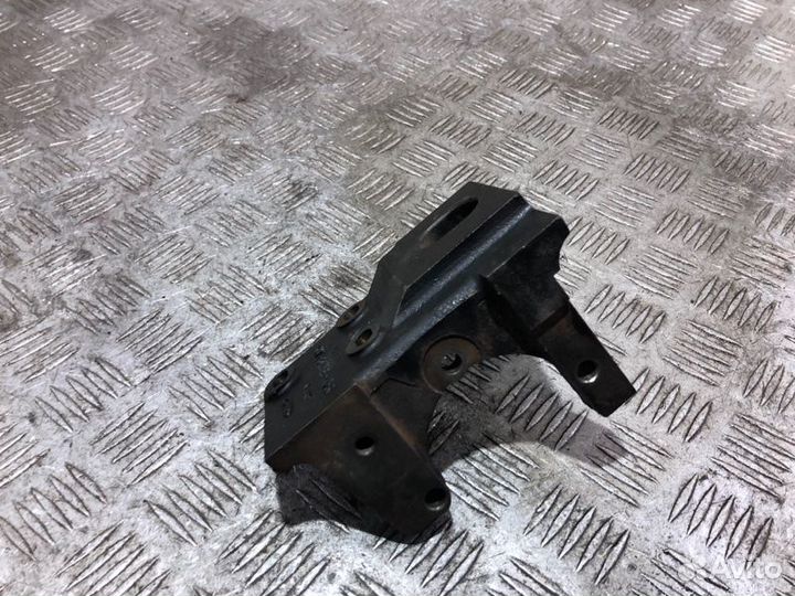 Кронштейн гидроусилителя Ford Escort 4 FA 1.8TD