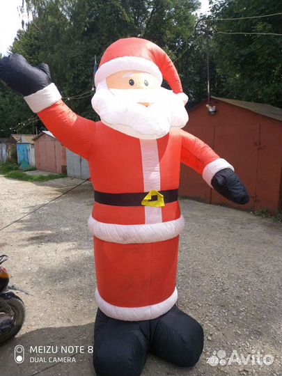 Дед мороз надувной